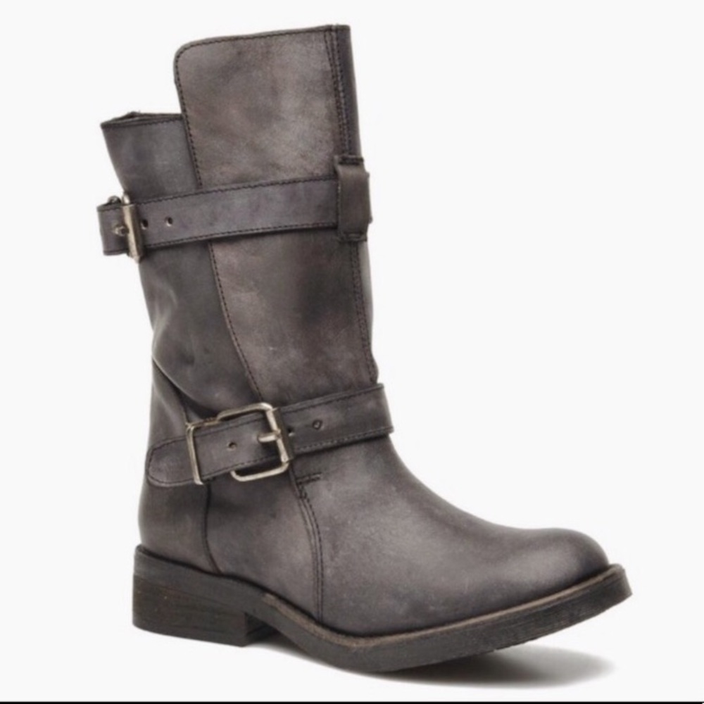 STEVE MADDEN//Caveat Fur-Lined Boots